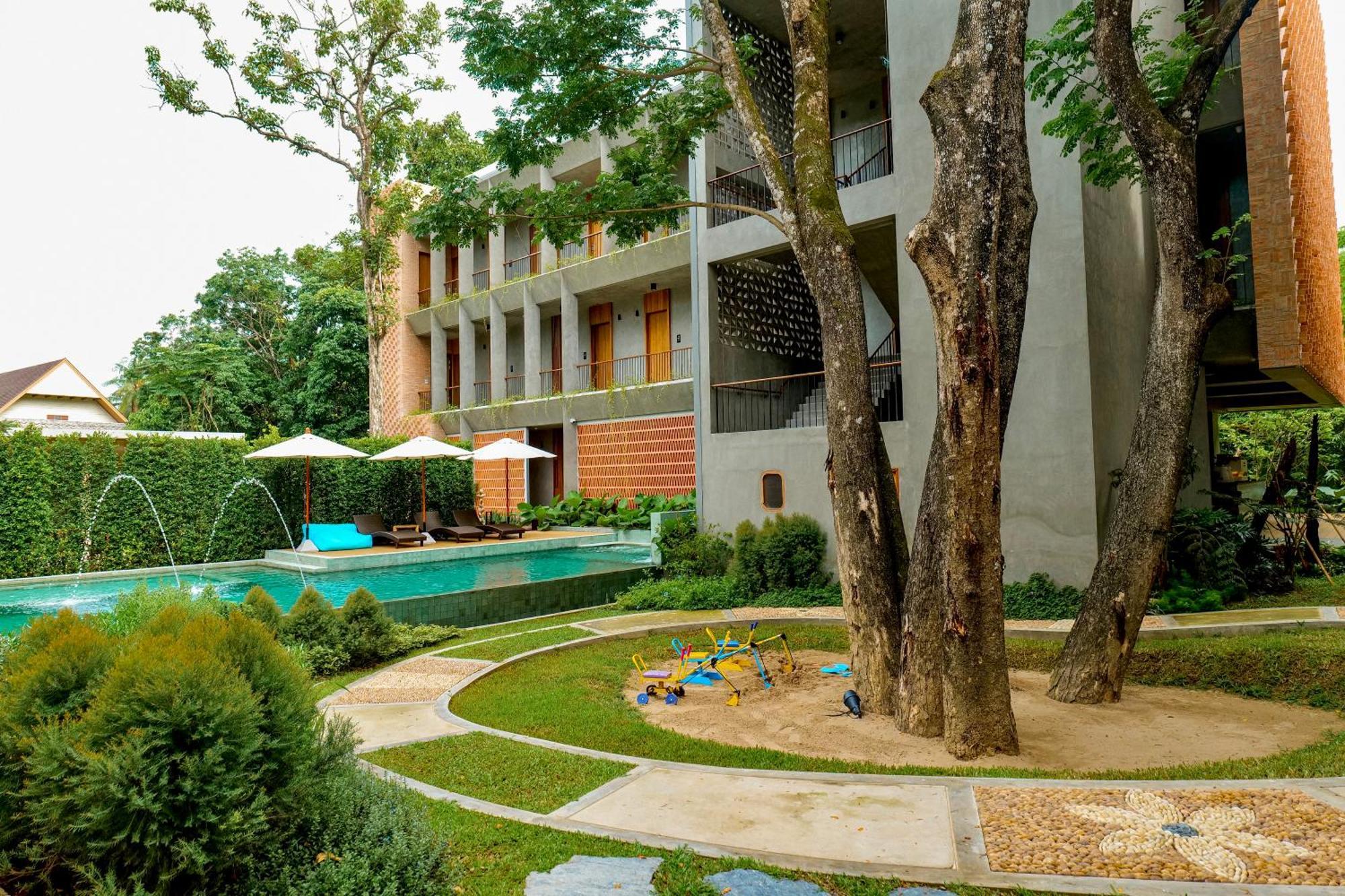 Hotel Proud Phu Fah Muang Chiang Mai Exterior foto